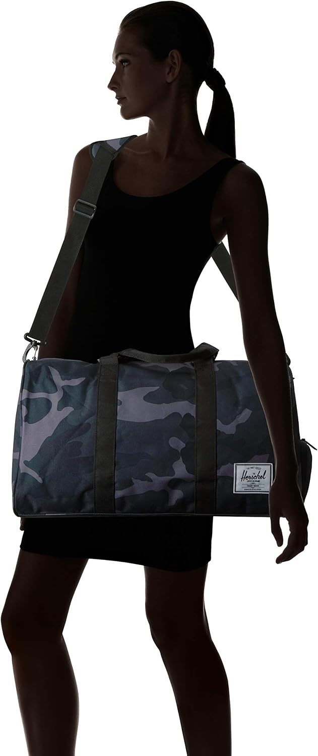 image:imageHerschel Novel Duffel Bag Raven Crosshatch Classic 425LNight Camo