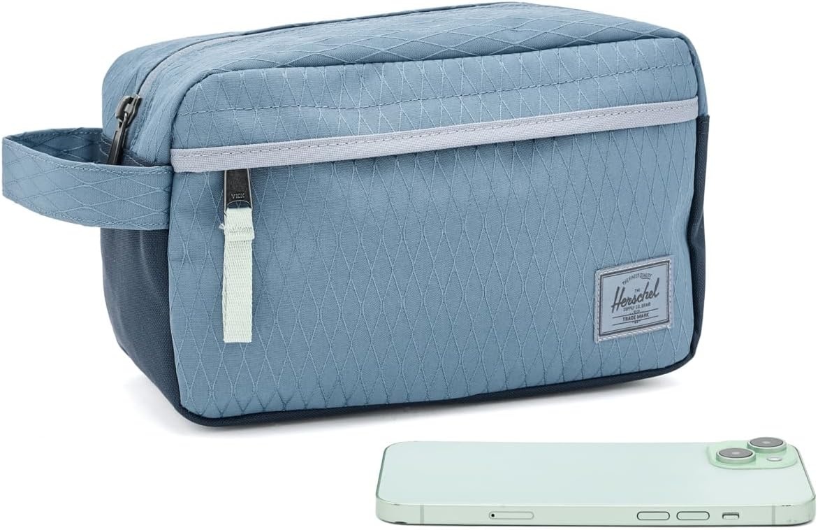 image:imageHerschel Supply Co Chapter Travel KitBlue Mirage DiamondSea Storm