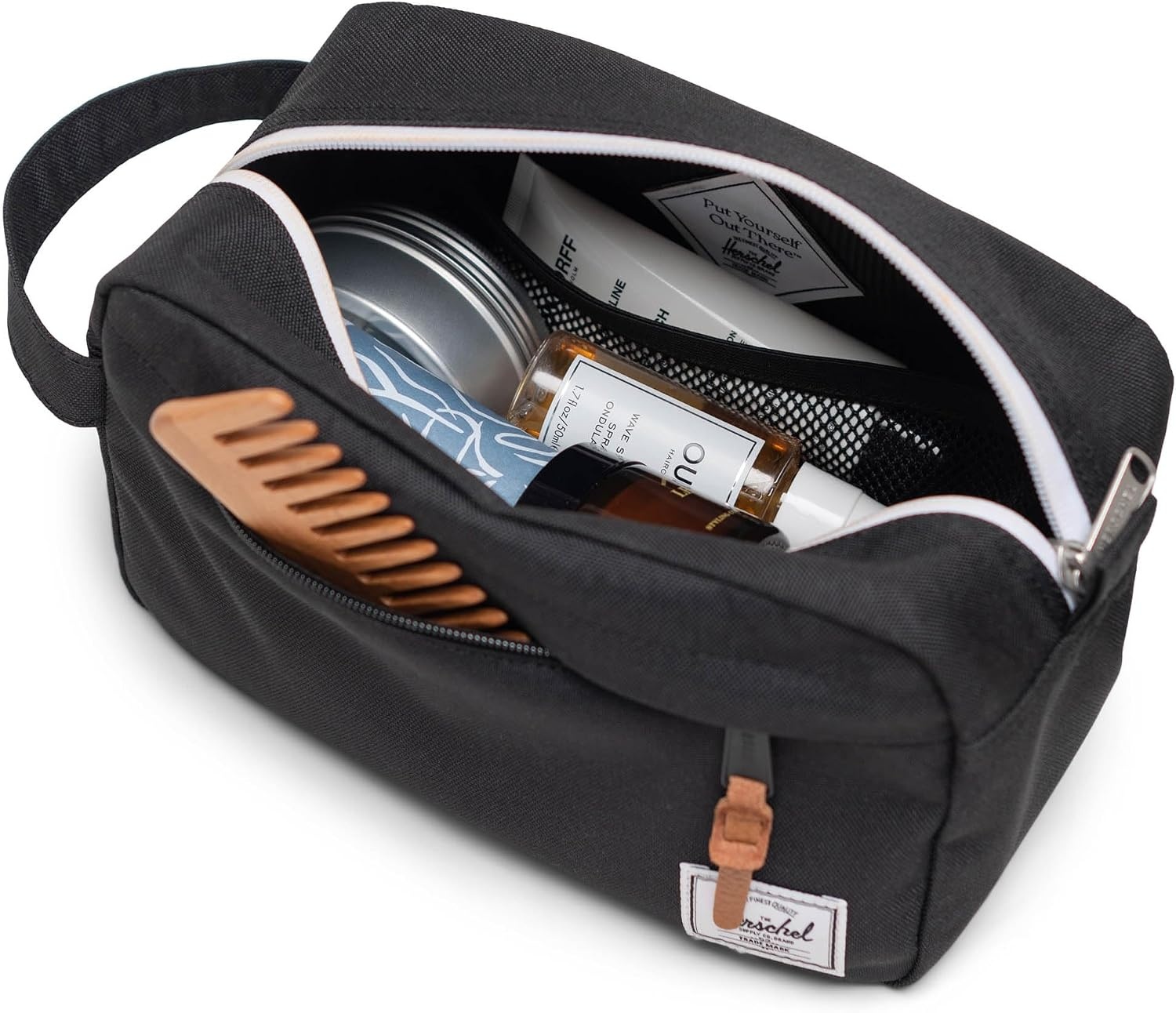 image:imageHerschel Supply Co Chapter Travel KitHuckleberry Diamond
