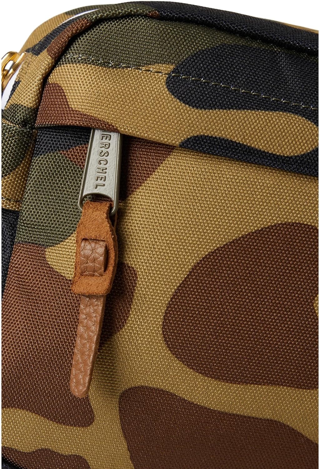 image:imageHerschel Supply Co Chapter Travel KitWoodland Camo