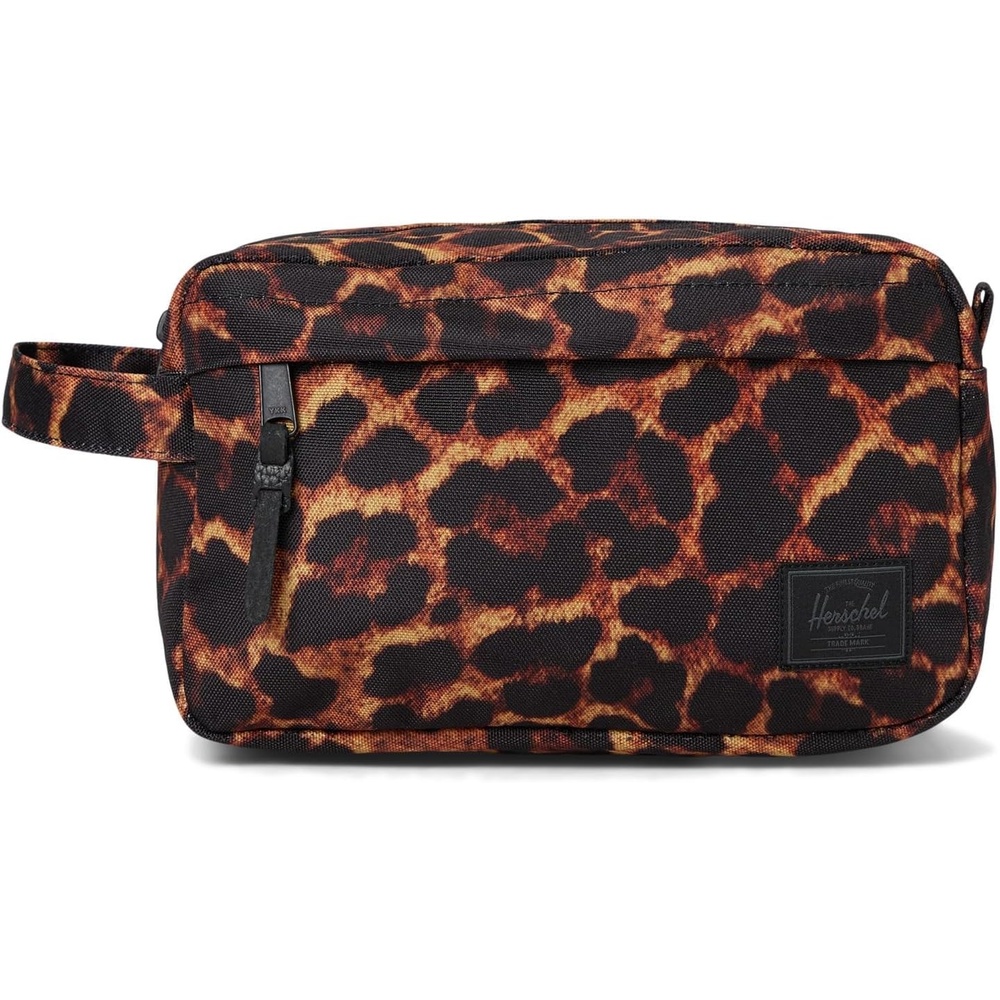 image:imageHerschel Supply Co Chapter Travel KitDigi Leopard