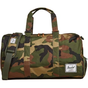 Herschel Novel Duffel Bag, Raven Crosshatch, Classic 42.5L(Woodland Camo/Multi Zip)