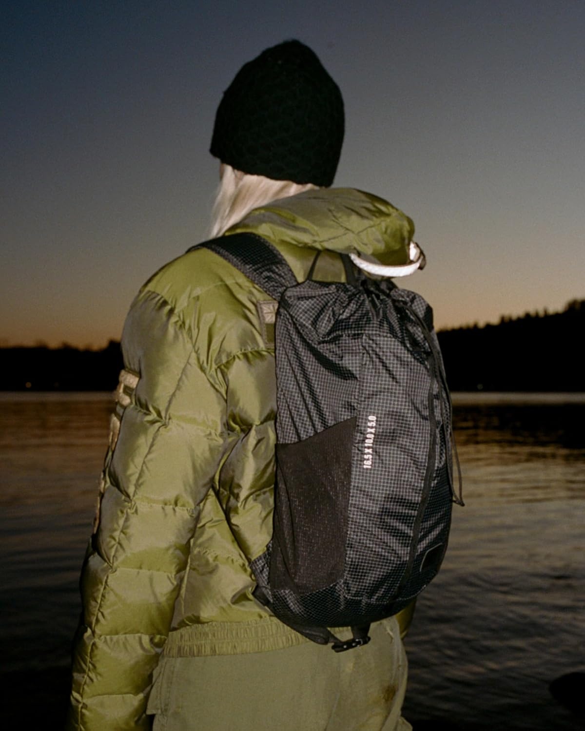 image:imageHerschel Unisex Ultralight Cinch Daypack Ash Rose EQ Camo Standard14LBlack